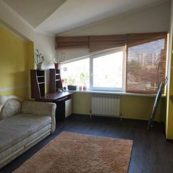 Продается 1-комнатная квартира, 47,3 м²