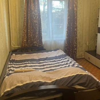 Продается 1-комнатная квартира, 32 м²