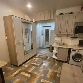 Продается 1-комнатная квартира, 18 м²