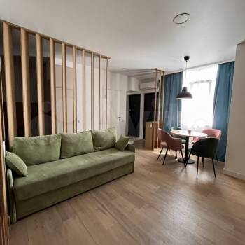 Продается 1-комнатная квартира, 43,2 м²