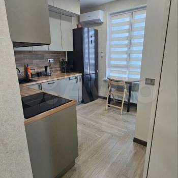 Сдается 1-комнатная квартира, 38 м²