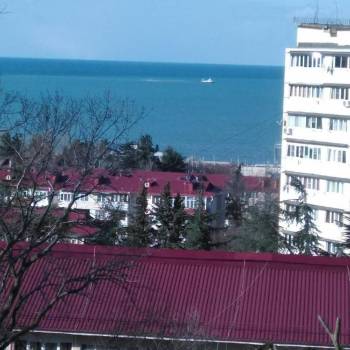 Продается 1-комнатная квартира, 32 м²