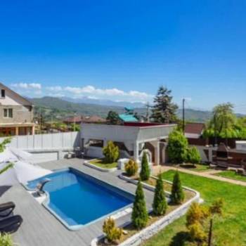 Сдается Дом, 320 м²