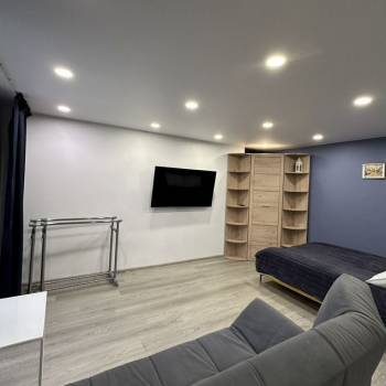 Продается 1-комнатная квартира, 32 м²