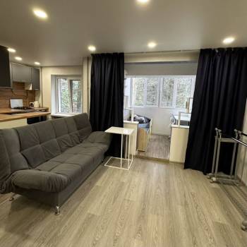 Продается 1-комнатная квартира, 32 м²