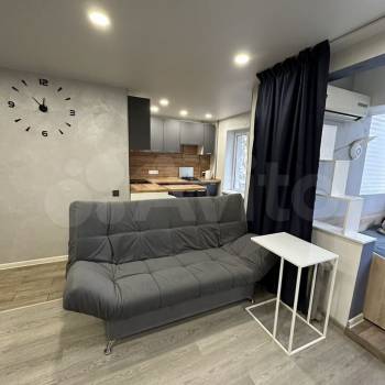 Продается 1-комнатная квартира, 32 м²