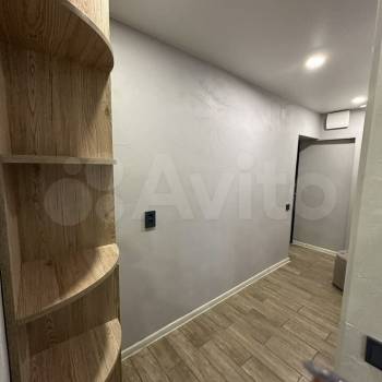 Продается 1-комнатная квартира, 32 м²