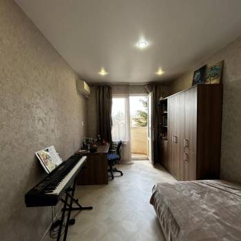 Продается 3-х комнатная квартира, 100 м²