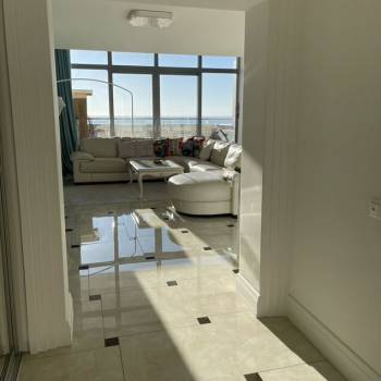 Сдается 2-х комнатная квартира, 96 м²