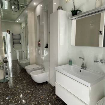 Сдается 2-х комнатная квартира, 96 м²