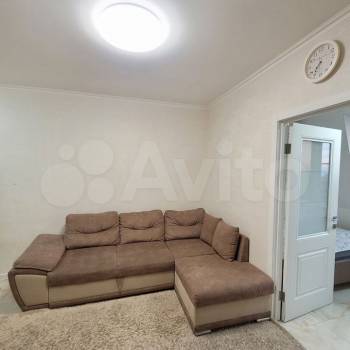 Сдается 1-комнатная квартира, 35 м²