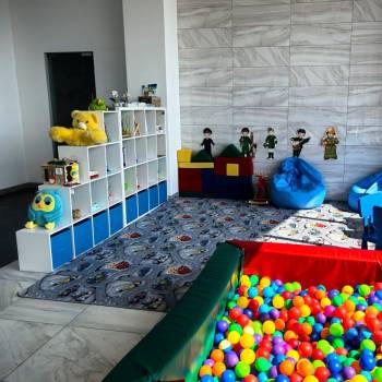 Продается 1-комнатная квартира, 70 м²