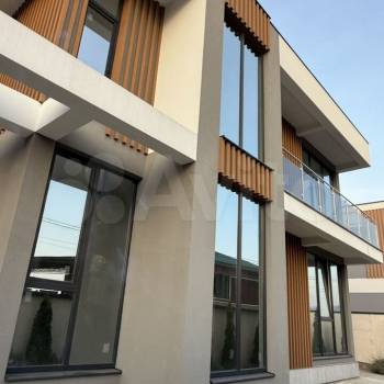 Продается Дом, 180 м²