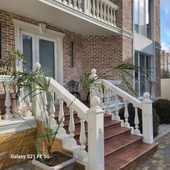 Продается Дом, 350 м²