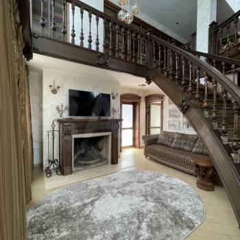 Продается Дом, 180 м²