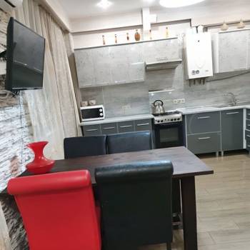 Продается 1-комнатная квартира, 41 м²