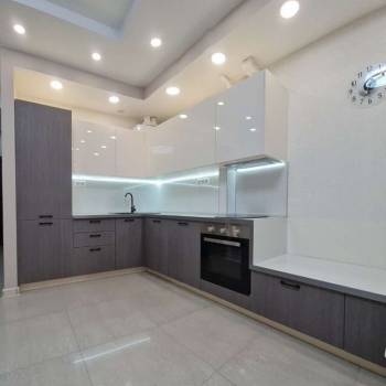 Продается 1-комнатная квартира, 41 м²