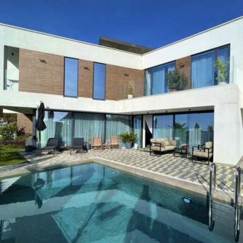 Сдается Дом, 259 м²