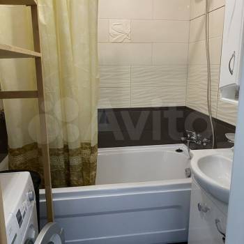 Сдается 1-комнатная квартира, 35 м²