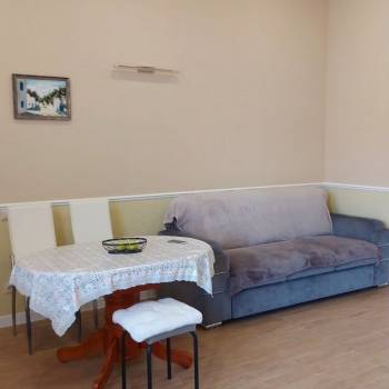 Продается 1-комнатная квартира, 44 м²