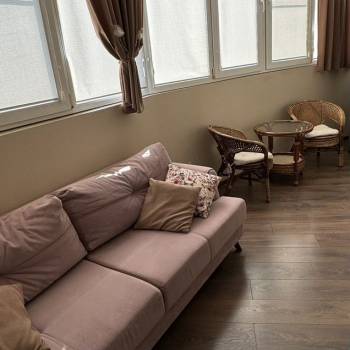 Продается 1-комнатная квартира, 47 м²