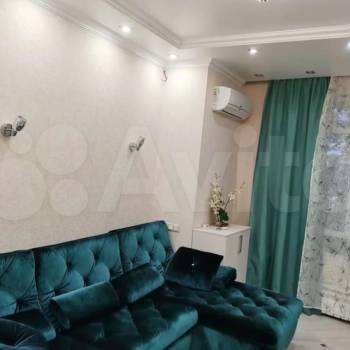 Сдается 1-комнатная квартира, 35 м²