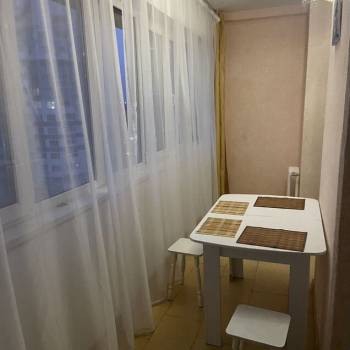 Сдается 2-х комнатная квартира, 61 м²