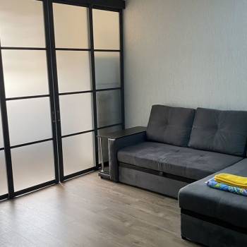 Продается 1-комнатная квартира, 28 м²