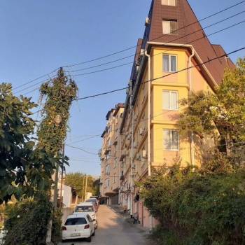 Продается Многокомнатная квартира, 101 м²