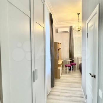 Продается 1-комнатная квартира, 16,6 м²