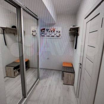 Продается 1-комнатная квартира, 41,7 м²