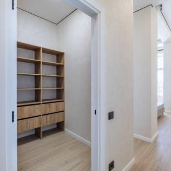 Сдается 1-комнатная квартира, 60 м²