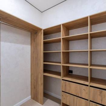 Сдается 1-комнатная квартира, 60 м²