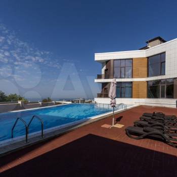 Сдается 1-комнатная квартира, 60 м²