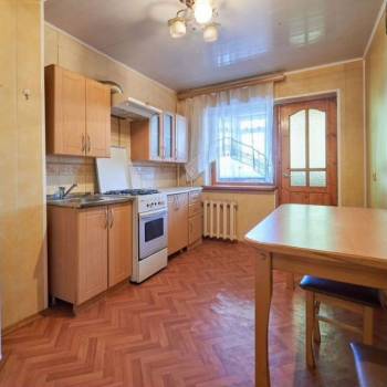 Сдается 1-комнатная квартира, 56 м²
