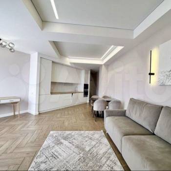 Сдается 2-х комнатная квартира, 73 м²