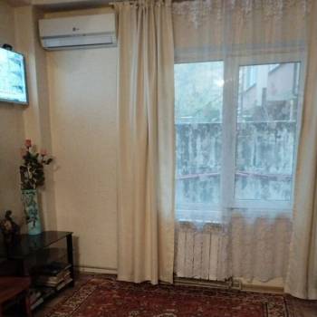 Продается 1-комнатная квартира, 30,8 м²