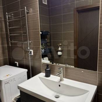 Продается 1-комнатная квартира, 43 м²