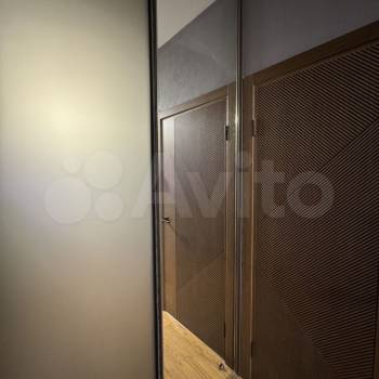 Продается 1-комнатная квартира, 43 м²