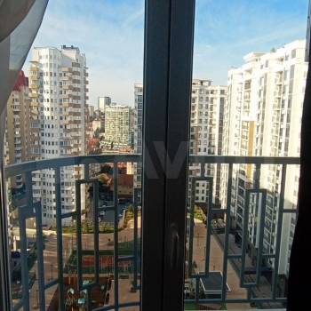 Продается 1-комнатная квартира, 35 м²