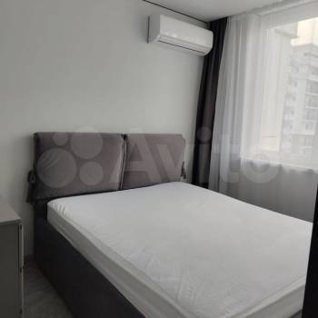 Продается 1-комнатная квартира, 35 м²