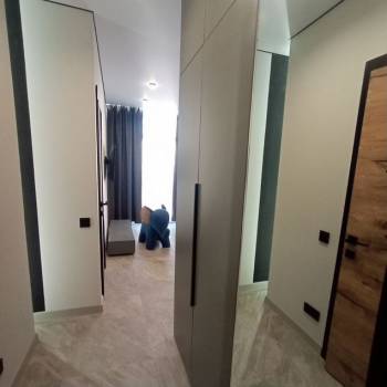 Продается 1-комнатная квартира, 35 м²