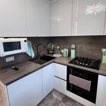 Продается 1-комнатная квартира, 29,6 м²