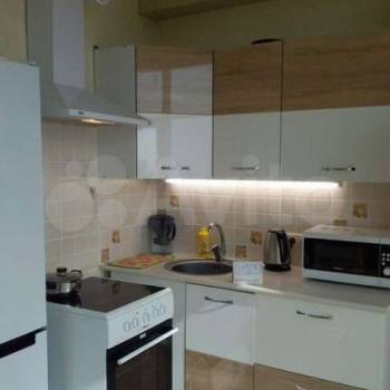 Сдается 1-комнатная квартира, 35 м²