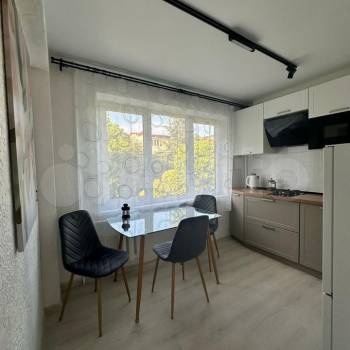 Сдается Многокомнатная квартира, 65 м²