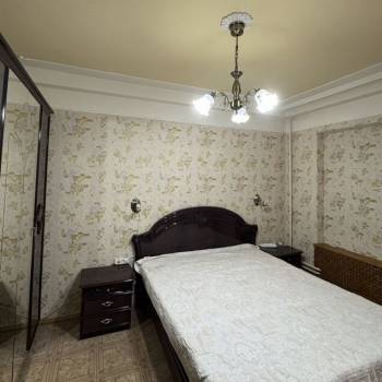 Сдается Многокомнатная квартира, 80 м²