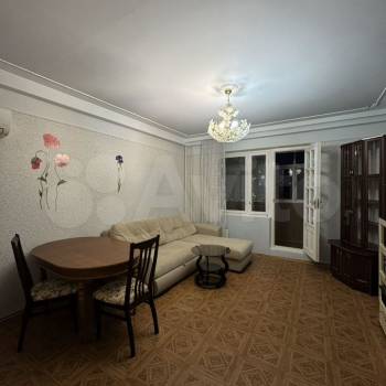 Сдается Многокомнатная квартира, 80 м²