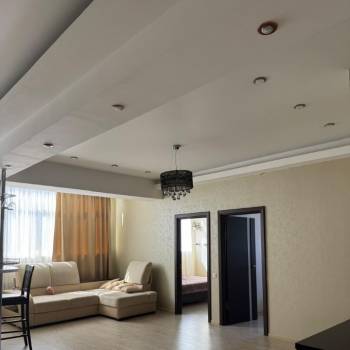 Сдается Многокомнатная квартира, 90 м²