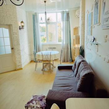 Сдается 2-х комнатная квартира, 42 м²