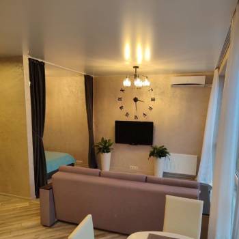 Сдается 1-комнатная квартира, 37 м²